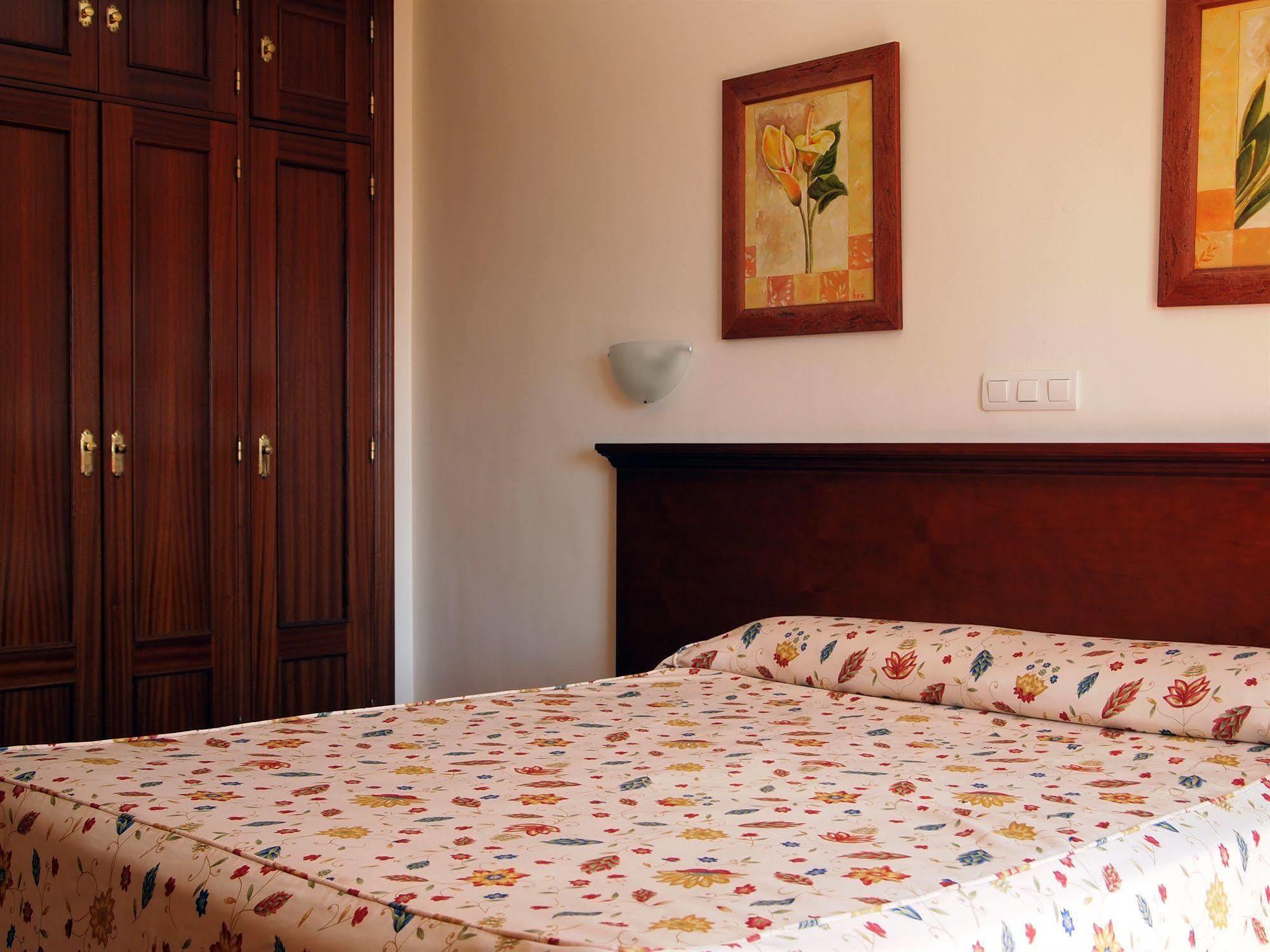 Hotel Galicia Fuengirola Exteriér fotografie